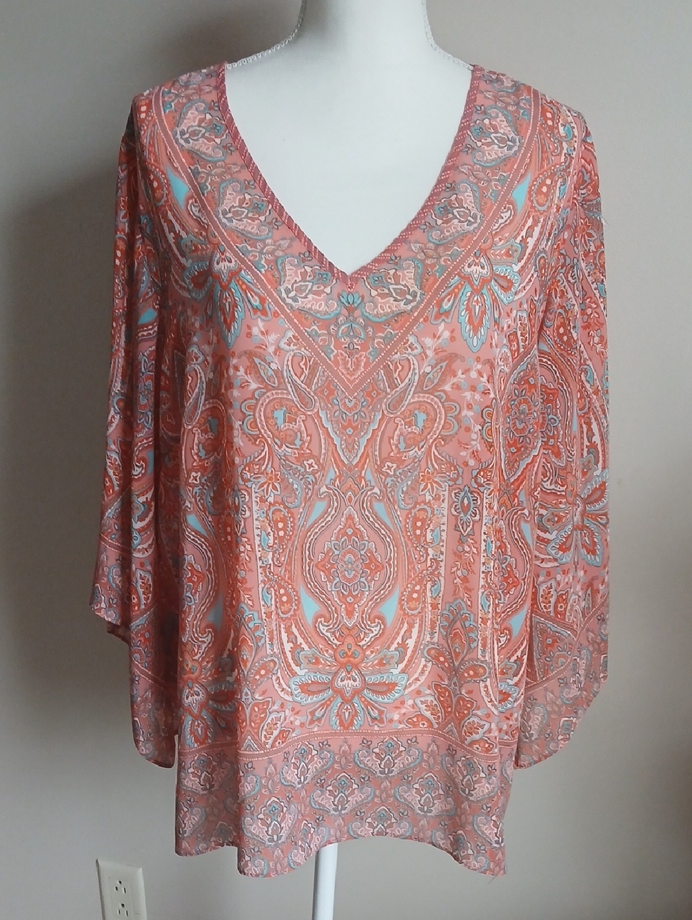 Women's Coral Paisley V-Neck Tunic Top